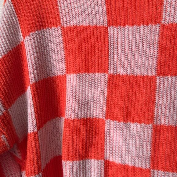 BP Orange and White Checkered Sweater size XL - Picture 6 of 7